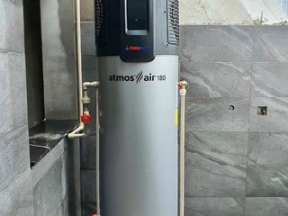 Hộ gia đình có nên chọn máy bơm nhiệt Solahart không?