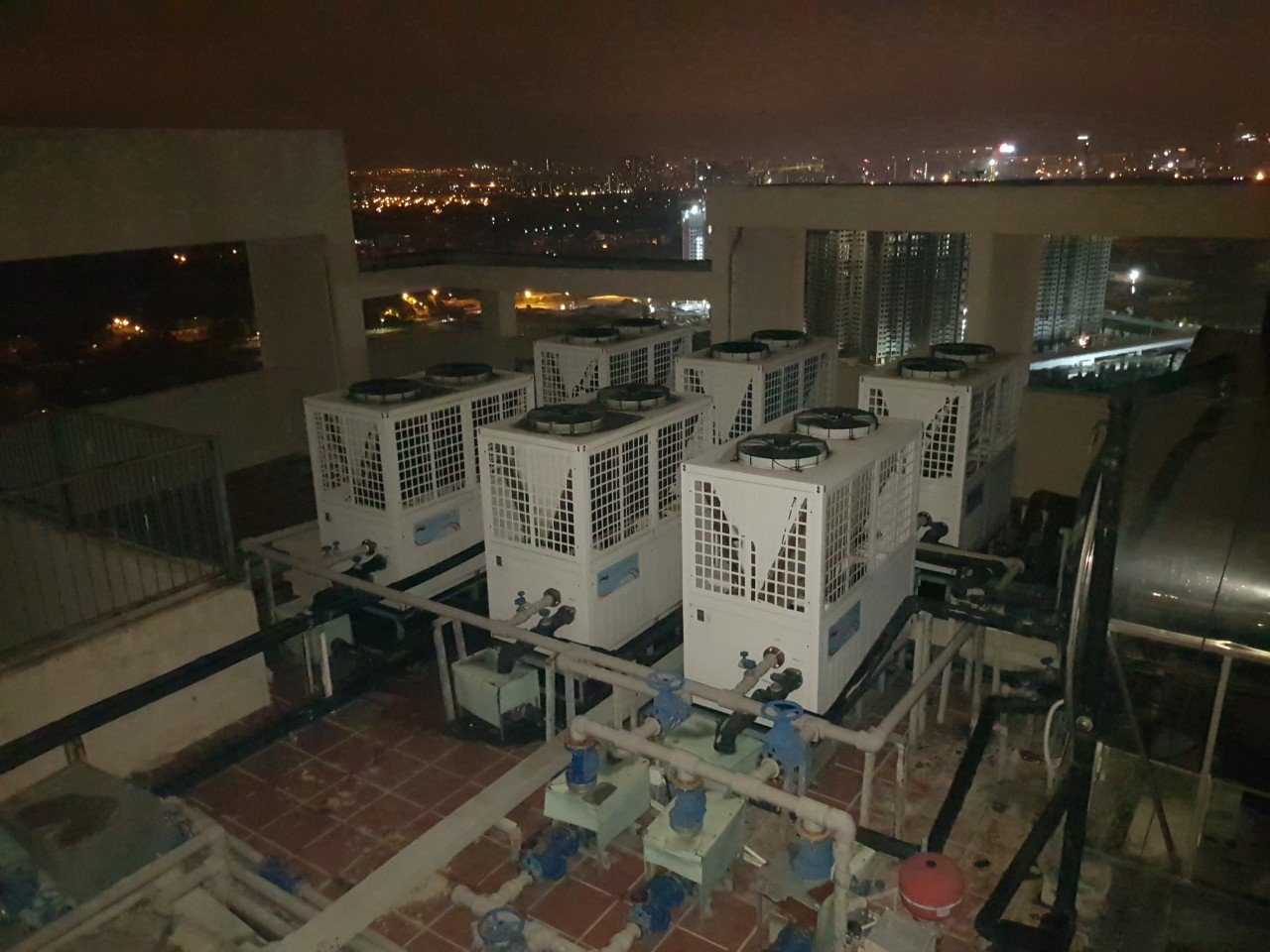 Điểm khác biệt giữa máy bơm nhiệt Heat Pump và các loại máy gia nhiệt nước nóng khác