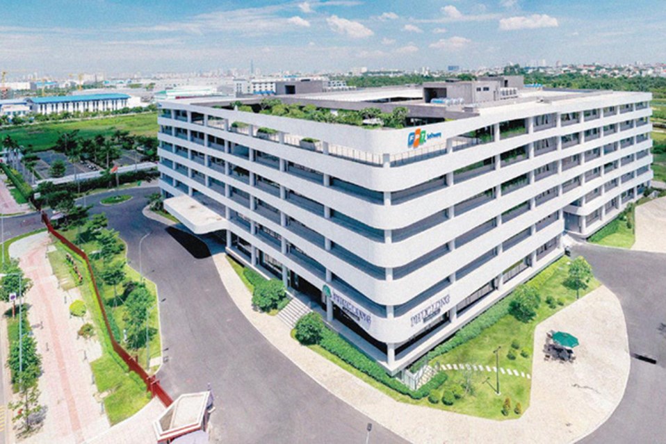 Dự Án Lắp Đặt Máy Lọc Nước Uống Nóng - Lạnh Cho Khu Phức Hợp F-Town 3 Của Tập Đoàn FPT